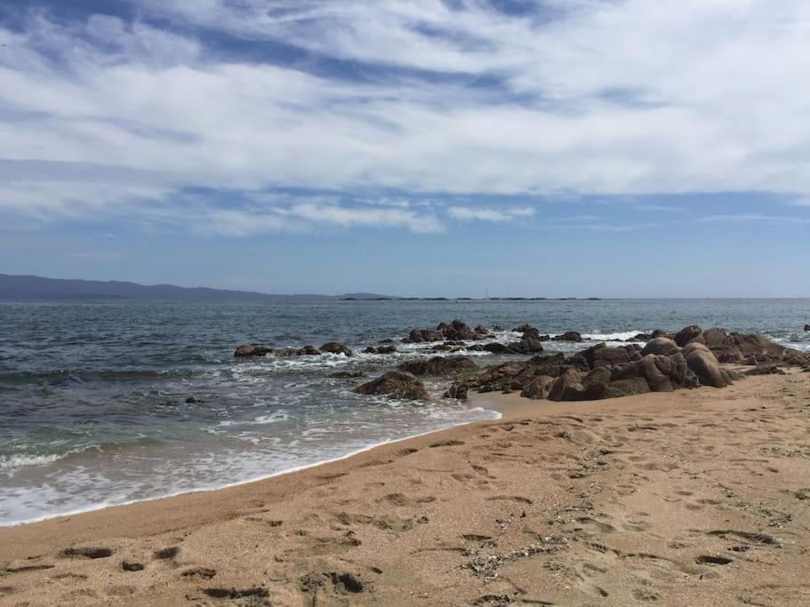 F2 Vue Mer Dans Residence Avec Piscine Ajaccio  Luaran gambar
