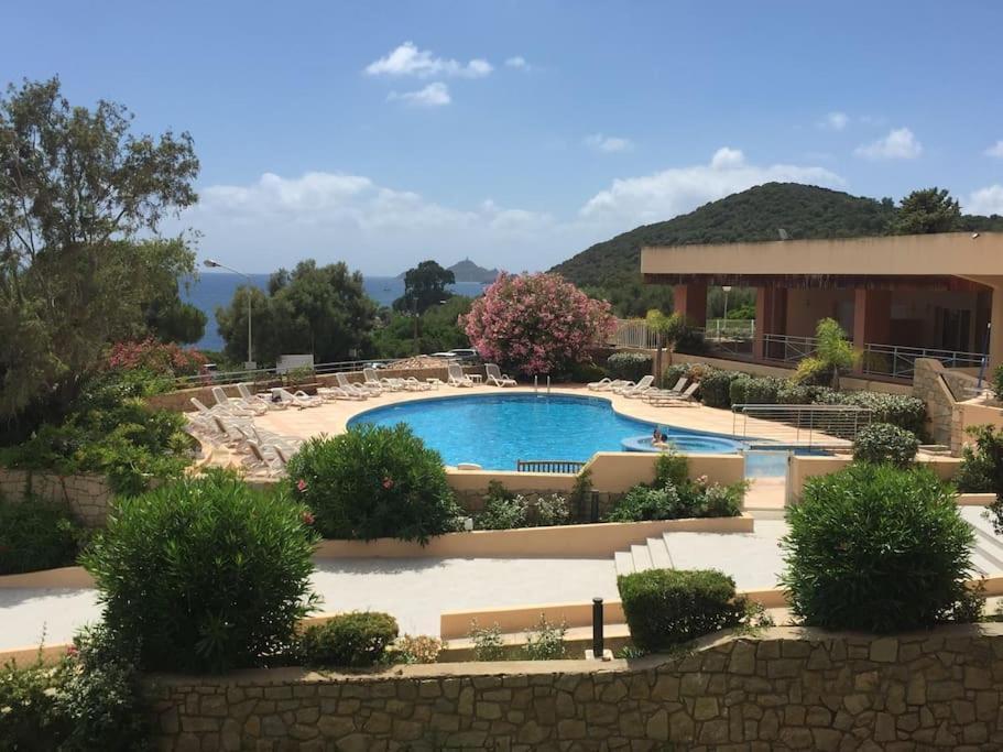 F2 Vue Mer Dans Residence Avec Piscine Ajaccio  Luaran gambar